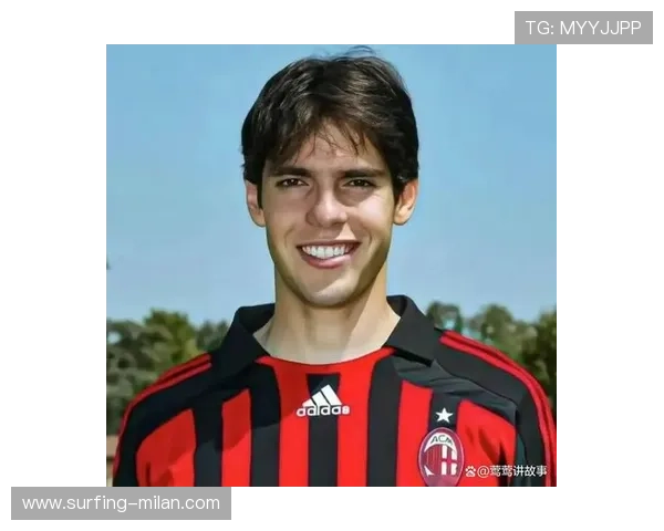 足球颜值与球技并存的明星球员头像精选,帅气与实力并重的足球魅力展示 足球颜值与球技并存的明星球员头像精选,帅气与实力并重的足球魅力展示